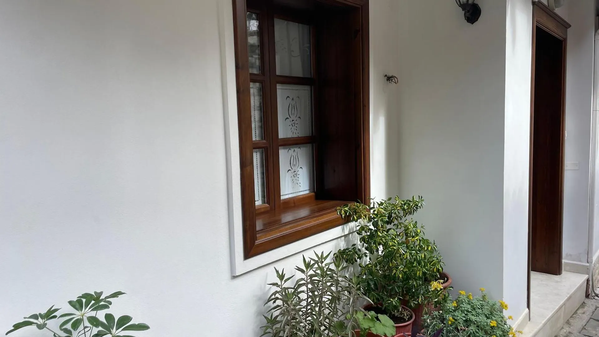 Apartment Altin In Old Town Berat 0*,