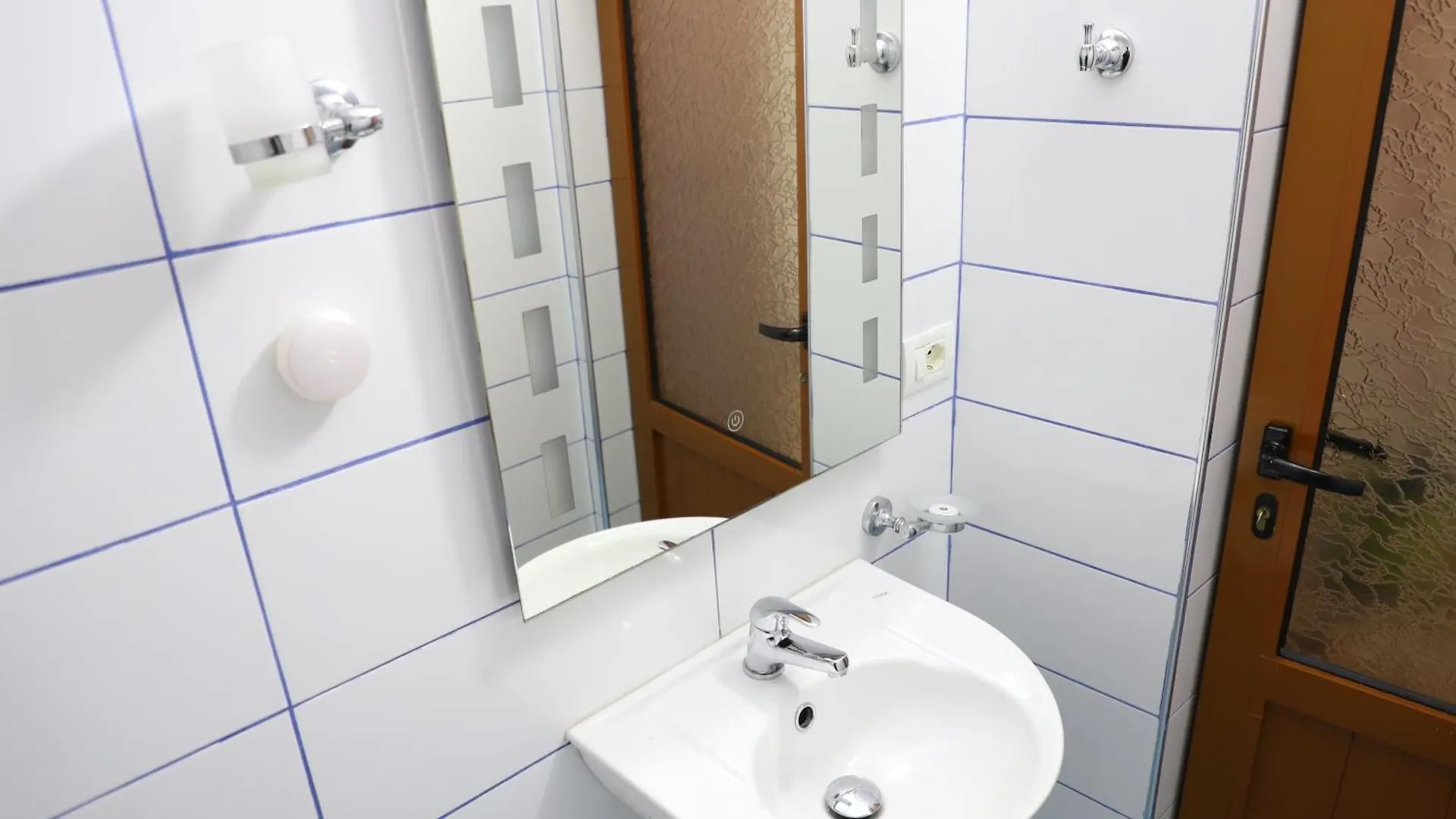 Apartment Altin In Old Town Berat